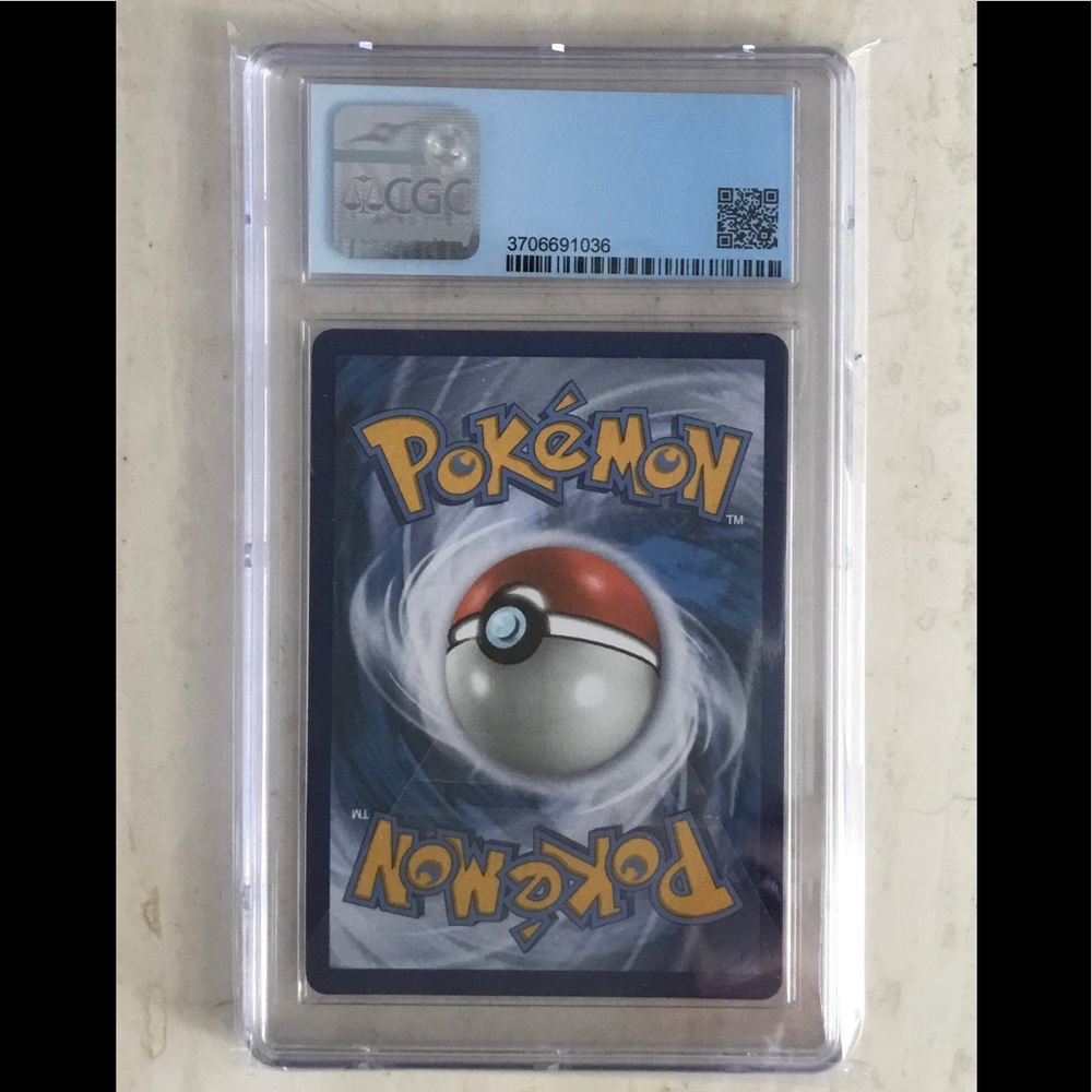 Zamazenta V Gold Pokémon 212/202 CGC 9.5 SWSH 2020 - Picture 5 of 7